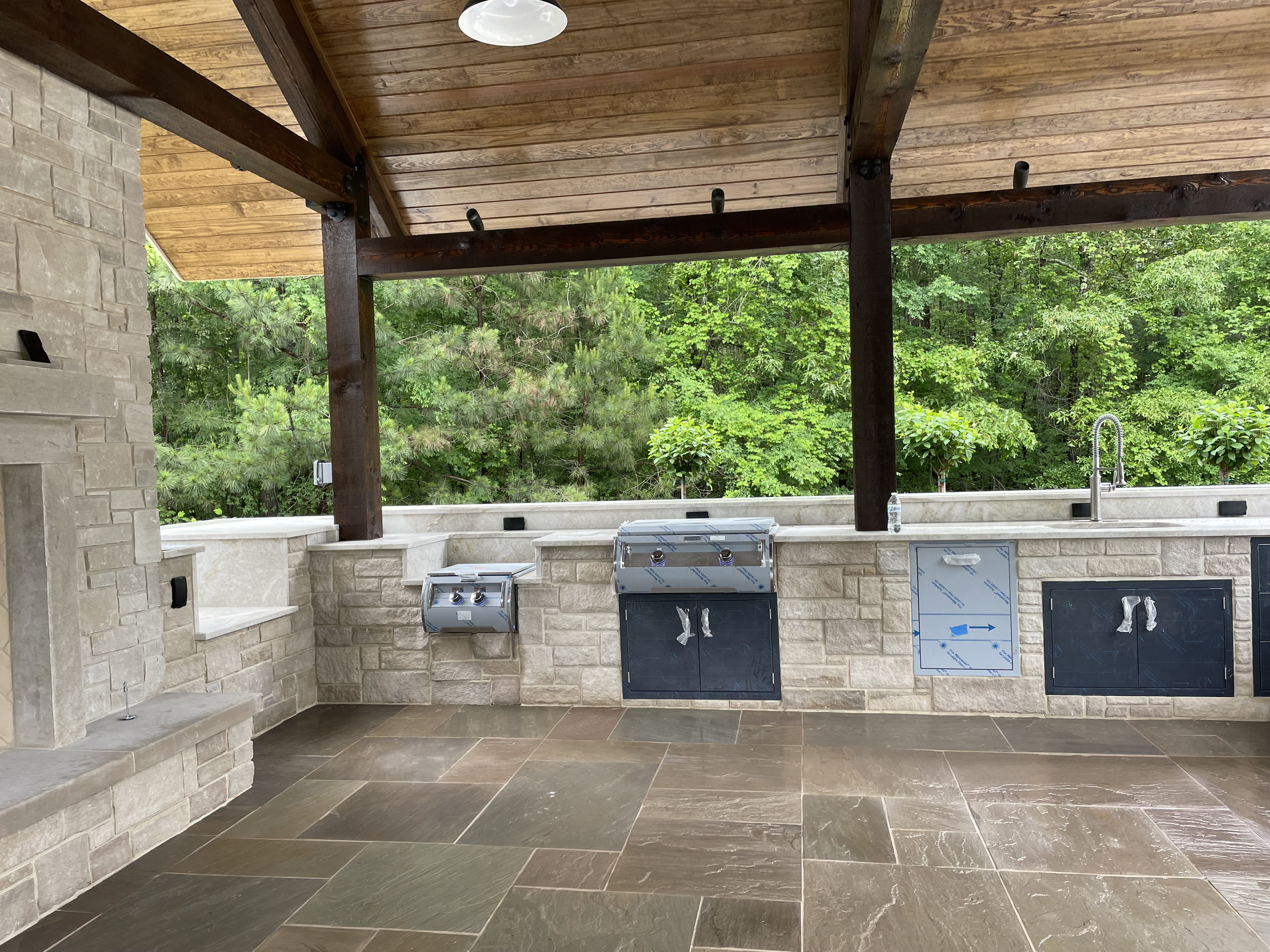 PM Landscaping signature build