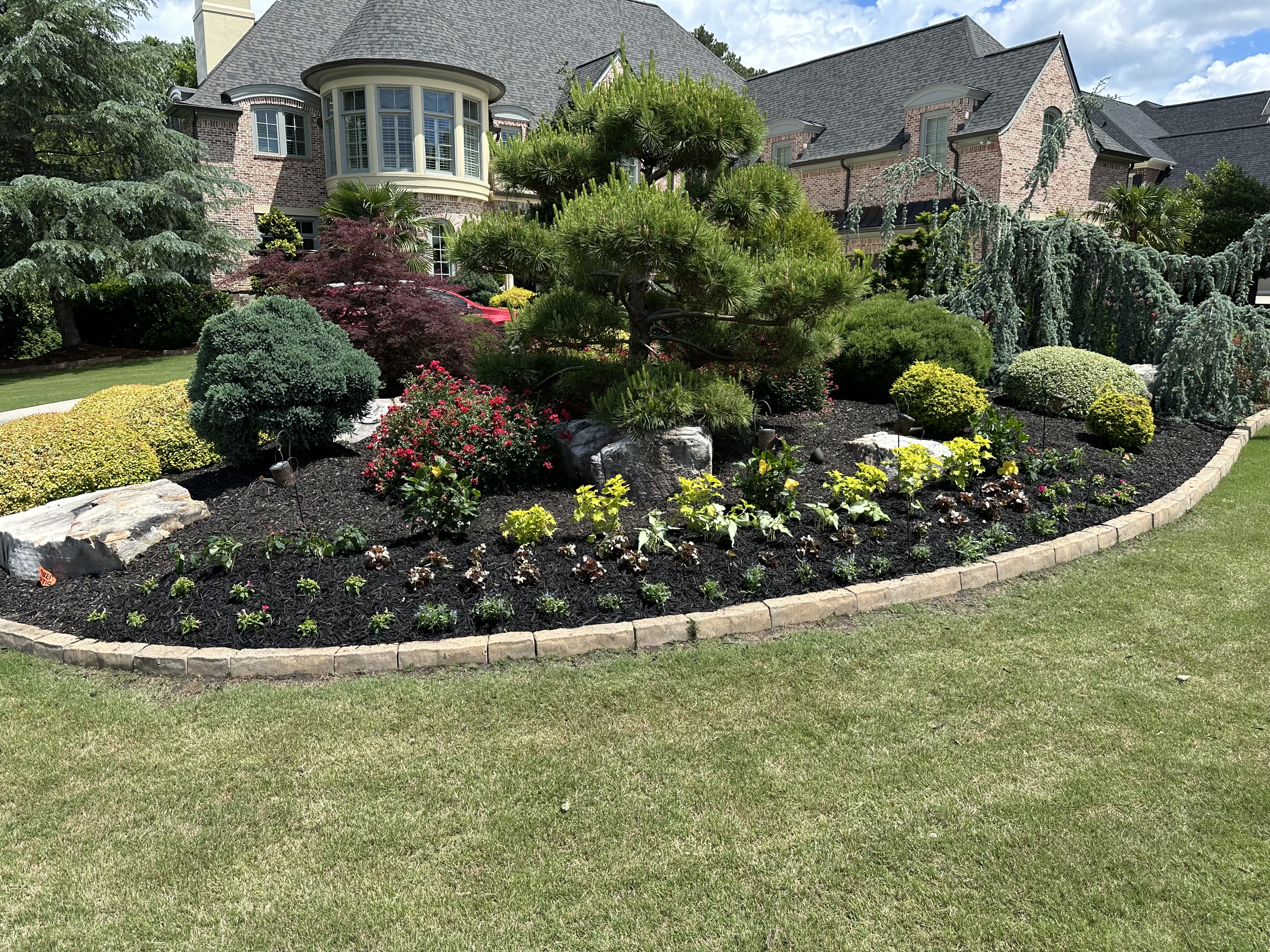 Mulch & Pine Straw